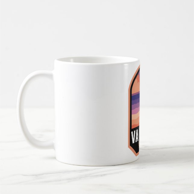 Taza De Café Virginia Beach VA Retro Sunset (Izquierda)