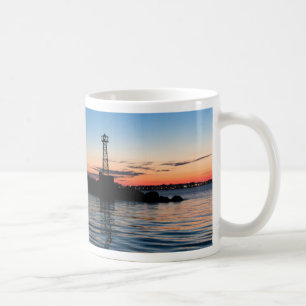 Taza De Café Vista de Montevideo en el amanecer, Uruguay