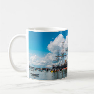 Taza De Café Vista de un histórico murciélago blindado victoria