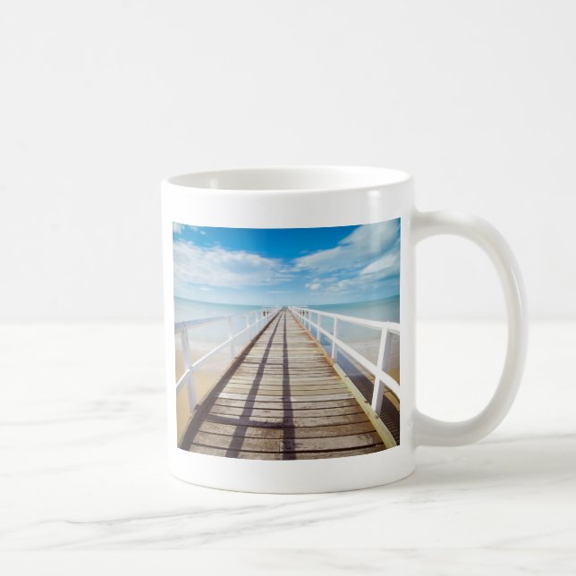 Taza De Café Vista desde el muelle sobre el mar (Derecha)