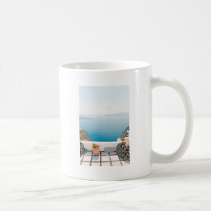 Taza De Café Vista en la isla de Santorini