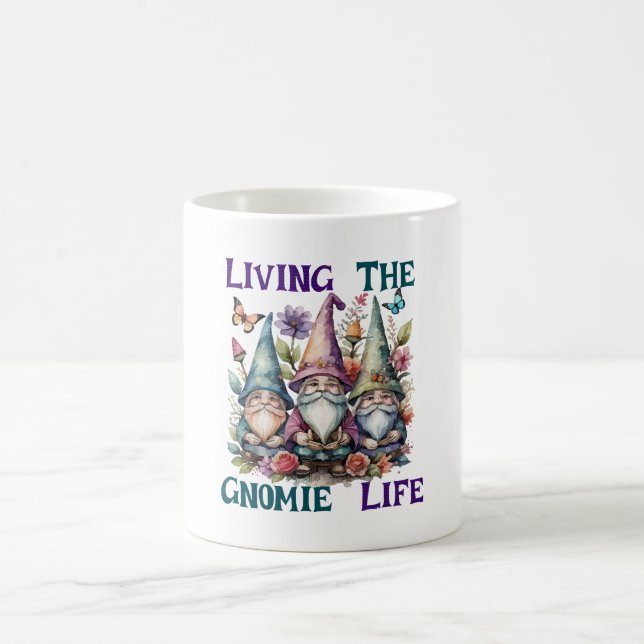 Taza De Café Viviendo la vida de gnomo (Centro)