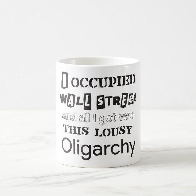 Taza De Café Wall Street ocupada y la oligarquía (Centro)
