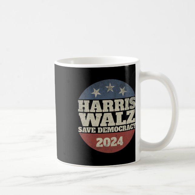 Taza De Café Waltz 2024 Save Democracy Shirt Retro Button Elect (Derecha)