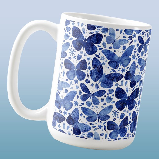 Taza De Café Watercolor de mariposa Indigo Azul (Blue and white butterfly watercolor coffee mug)