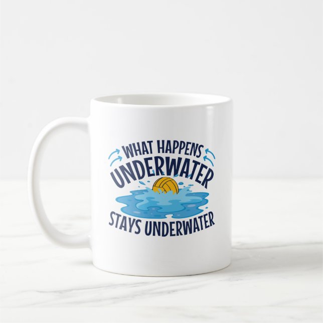 Taza De Café Waterpolo Lo Que Sucede Bajo El Agua (Izquierda)