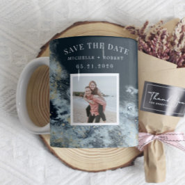 Taza De Café Waves De Agua Costera Guardar La Foto De Fecha