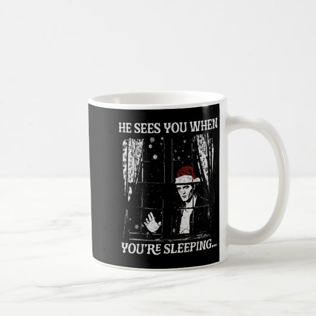 Taza De Café When You're Sleeng Christmas Santa He Sees You  (Derecha)