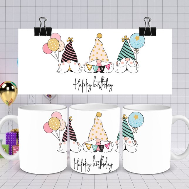 Taza De Café Whimsical Gnome Trio Feliz cumpleaños (Subido por el creador)