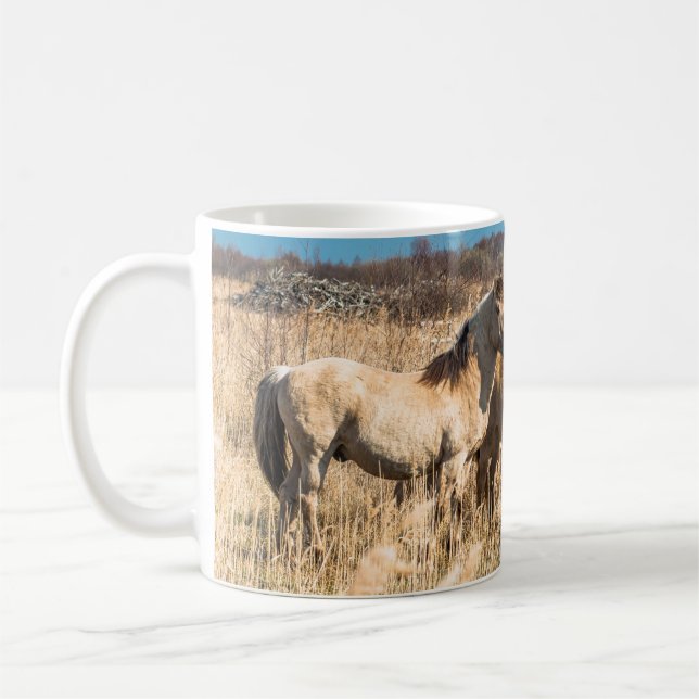 Taza De Café Wild Konik ponies Wicken Fen Cambridgeshire UK (Izquierda)