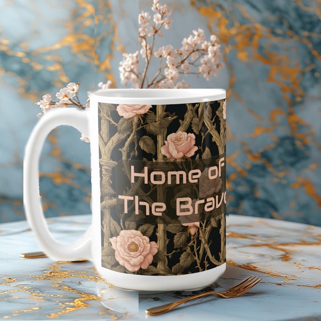 Taza De Café William Morris Chic Rose Trellis Home of the Brave (William Morris Chic Rose Trellis Home of the Brave Coffee Mug)