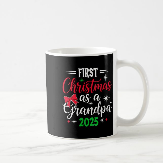 Taza De Café Womens Funny First Christmas As Grandpa 2025 Match (Derecha)
