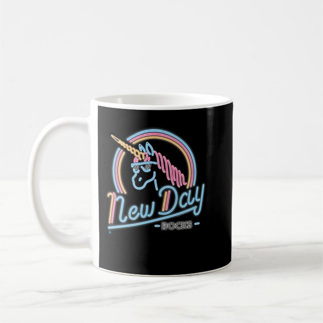 Taza De Café WWE New Day Neon Unicorn 837 (Izquierda)