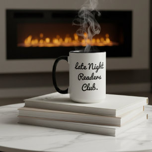 Taza de café y té para el club de lectores nocturn