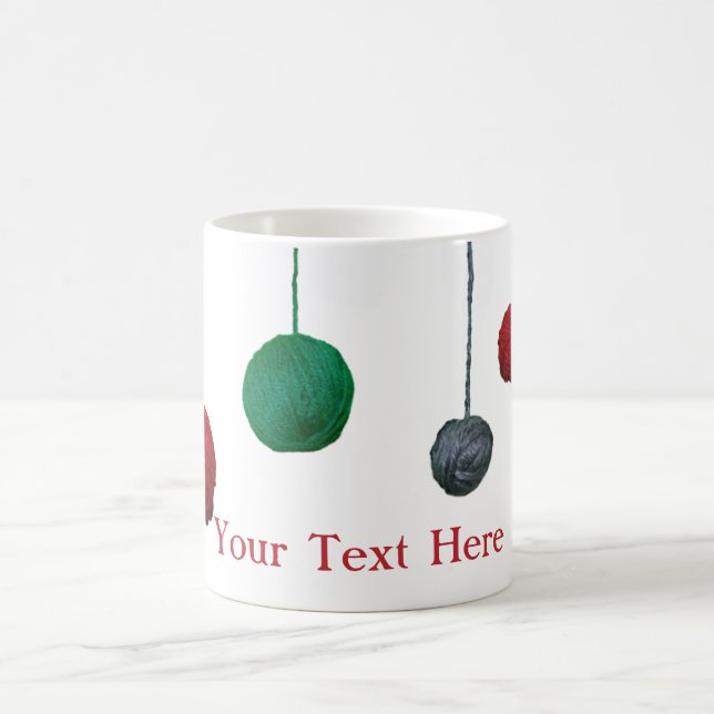 Taza De Café Yarn Ball Crafty Holiday / Tu texto (Centro)