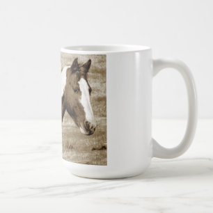 Taza De Café Yegua de mirada antigua de la pintura