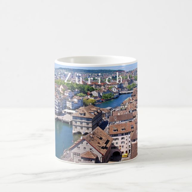 Taza De Café Zurich. Panorama de la torre de Grossmunster (Centro)