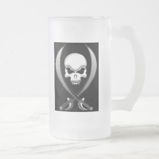 Taza de cerveza del cráneo del pirata