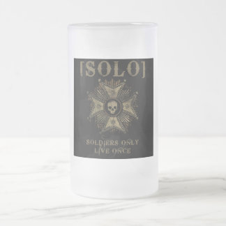 Taza de cerveza helada