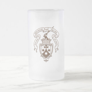 Taza de cerveza helada emblema carmelita