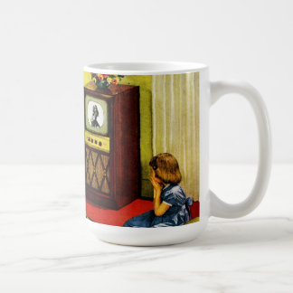 Taza de consumición de la familia retra de la TV