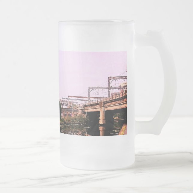 Taza De Cristal Esmerilado A lo largo del canal, Leeds (Derecha)