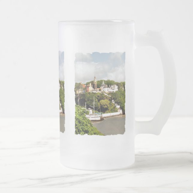 TAZA DE CRISTAL ESMERILADO ALDEAS DE GALES (Derecha)