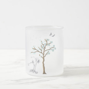 Taza De Cristal Esmerilado Árbol con flores en fondo azul