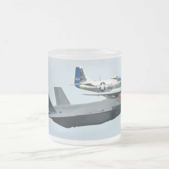 Taza De Cristal Esmerilado Avión de combate F-35 con Mustang P-51 (Centro)