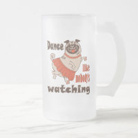Baila como nadie ve a la chica Pug Dog