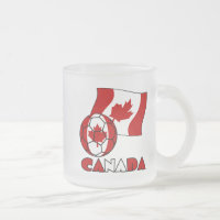 Bandera canadiense con balón de fútbol