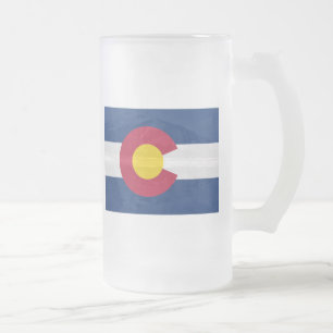 Taza De Cristal Esmerilado Bandera de Colorado con fondo de montaña