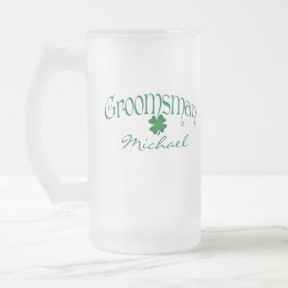 Taza De Cristal Esmerilado Beer Stein, Groomsman verde de Shamrock personaliz
