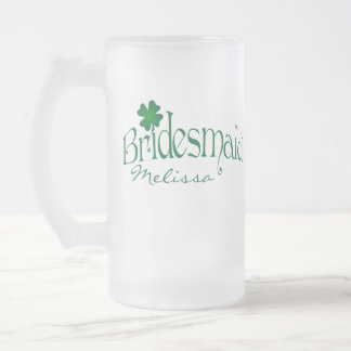 Taza De Cristal Esmerilado Beer Stein, una dama de honor verde y personalizad
