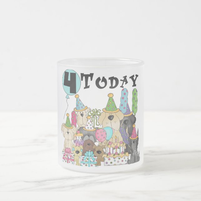 Taza De Cristal Esmerilado Cachorros 4º cumpleaños Camisetas y regalos (Centro)