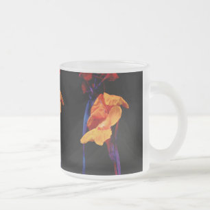 Taza De Cristal Esmerilado Canna Lilies on Black With Blue