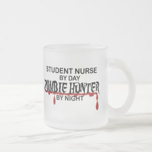 Taza De Cristal Esmerilado Cazador del zombi de la enfermera de estudiante