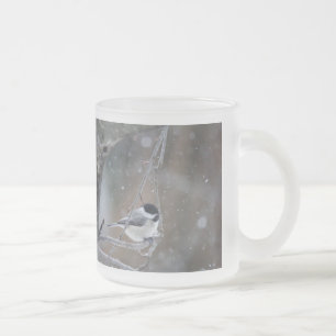 Taza De Cristal Esmerilado Chickadee con gorra negra - Songbird
