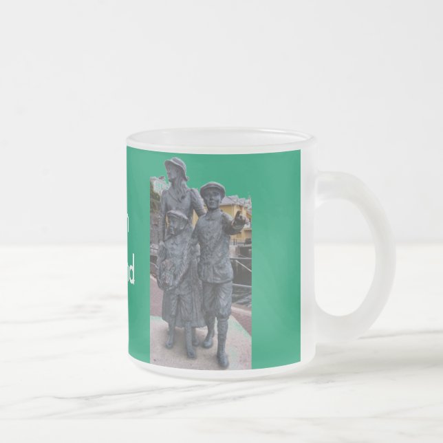 Taza De Cristal Esmerilado Cobh, estatuas de Irlanda (Derecha)