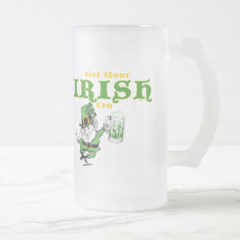 Taza De Cristal Esmerilado Consigue tu irlandés en Leprechaun Mug