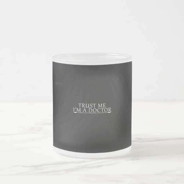 Taza De Cristal Esmerilado créeme, soy médica (Centro)