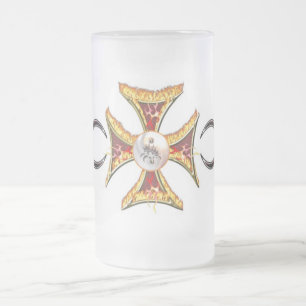 Taza De Cristal Esmerilado Cruz maltesa en el fuego