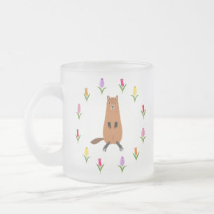 Taza De Cristal Esmerilado Cute Groundhog y Tulip Flowers