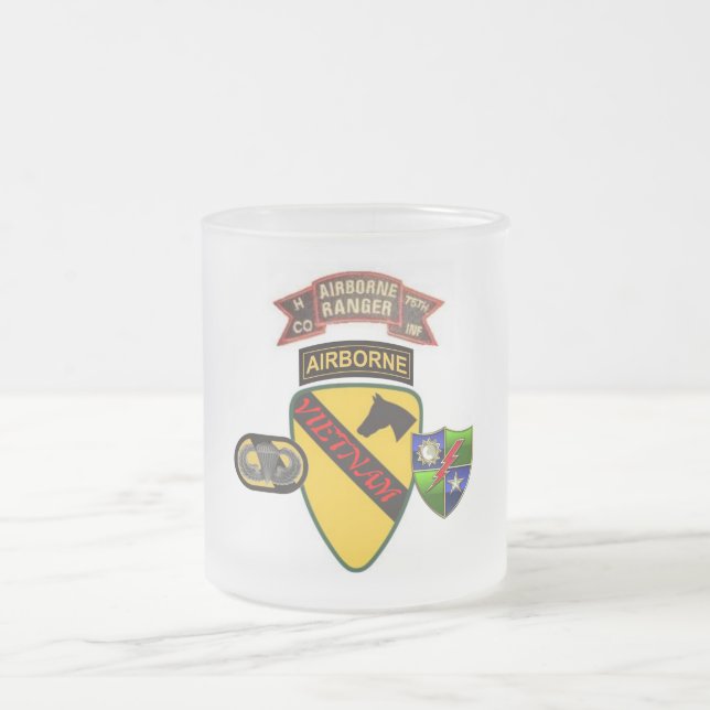 Taza De Cristal Esmerilado De H COMPANY del GUARDABOSQUES 75.o 1ra CAV (Centro)