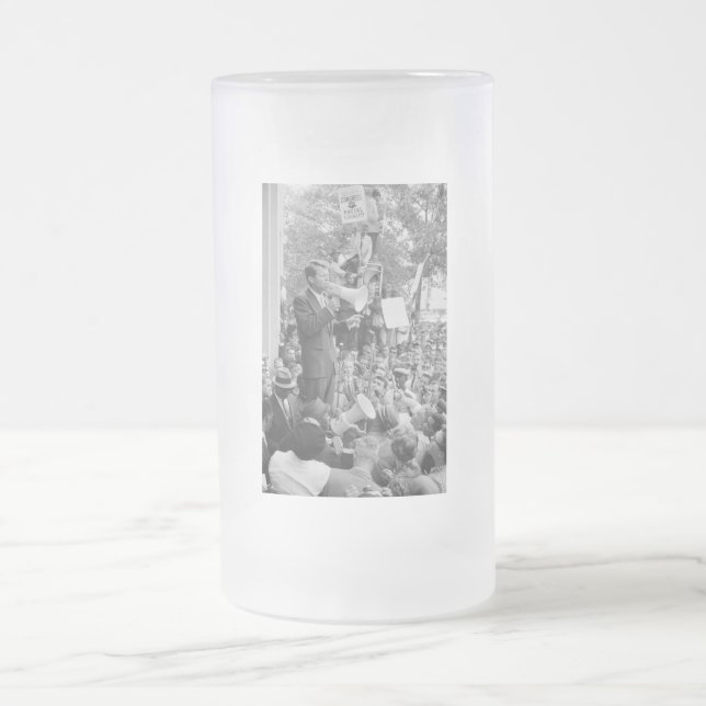 Taza De Cristal Esmerilado El senador Robert Kennedy haciendo campaña por el  (Centro)