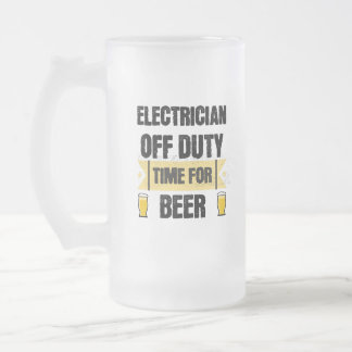 Taza De Cristal Esmerilado Electricista Fuera De Servicio. Tiempo de cerveza