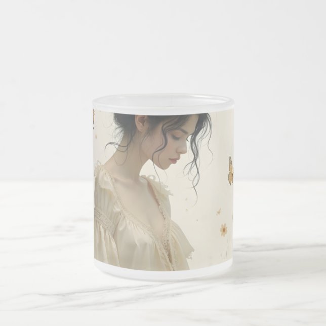 Taza De Cristal Esmerilado Elegancia suave en una danza de mariposa (Centro)