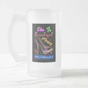 Taza De Cristal Esmerilado Ella Es Hermosa Fuerte Imparable