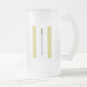 Taza De Cristal Esmerilado Espada celta y arrojo antiguos