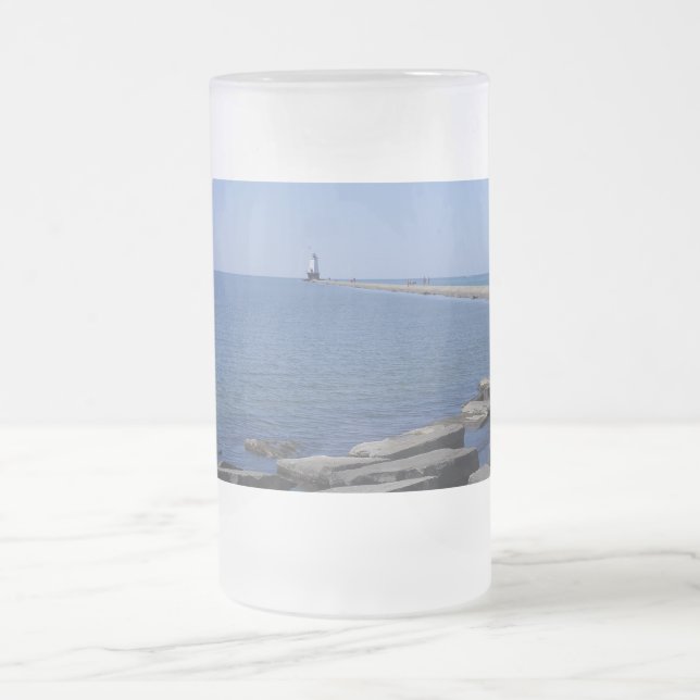 Taza De Cristal Esmerilado Faro North Pierhead, Ludington, MI (Centro)